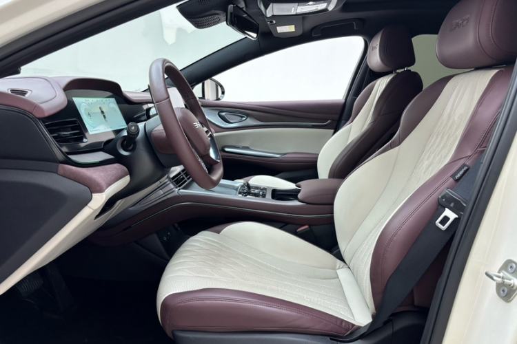 Used BYD Seal 2023 DM-i 1.5T 121km Flagship Model Left Front Seat