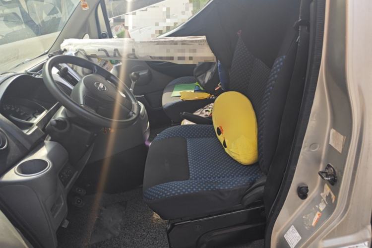 Used Nissan NV200 2011 1.6L 232 Seats Zunya Trim
