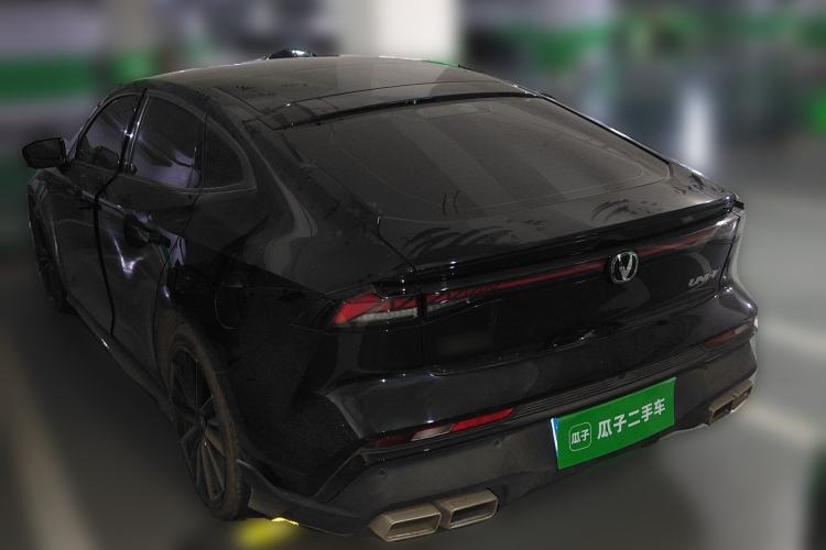 Used CHANGAN UNI-V 2024 1.5T Luxury Edition
