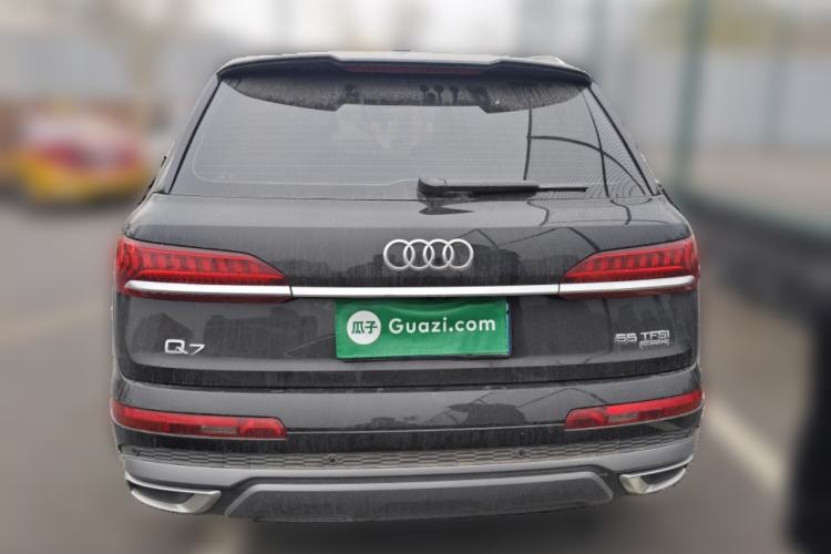 Used Audi Q7 2023 45 TFSI quattro S line Sport model