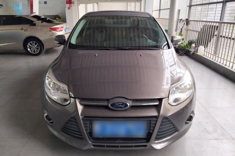 Used Ford Focus 2012 Sedan 1.6L Automatic Fashion Edition