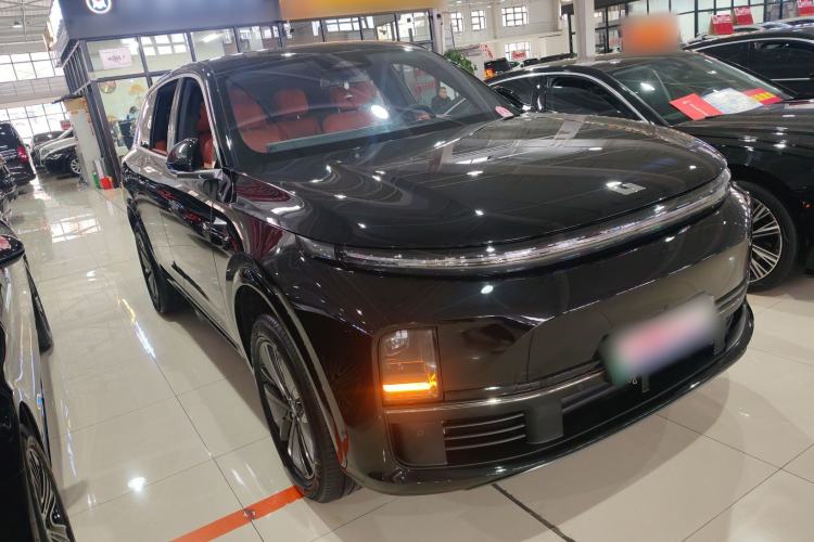 Used Li Auto L7 2024 Pro Model Front Right 45 Deg