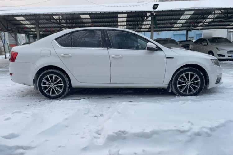Used Skoda Octavia 2017 1.6L Automatic Chuanxing Edition