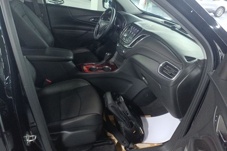 Used Chevrolet Equinox 2019 535T Automatic YuJie Edition China V Standard Right Front Seat