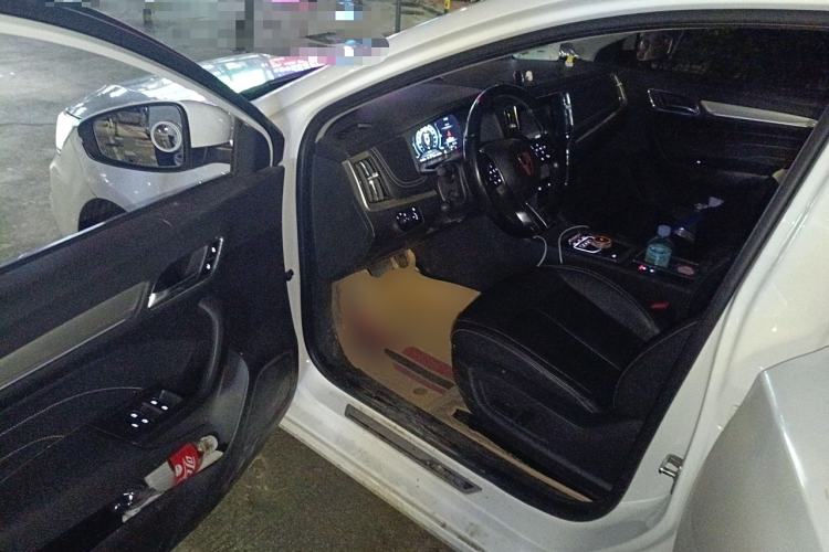 Used Roewe i6 New Energy 2017 45T Hybrid Connect & Smart Enjoyment Edition
