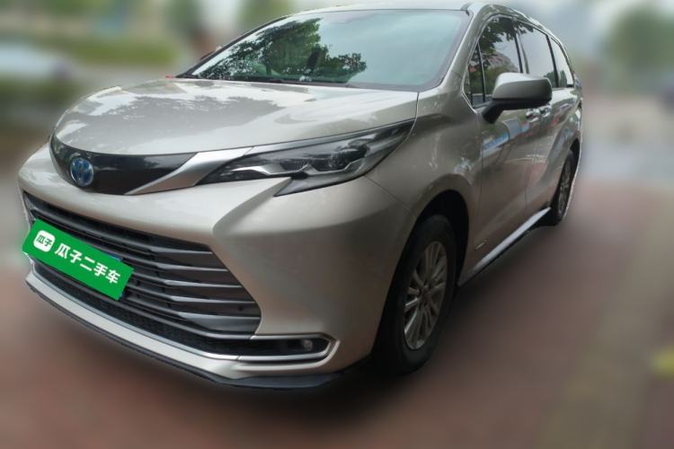 Used Toyota SIENNA 2021 2.5L Hybrid Luxury Edition