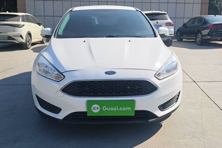 Used Ford Focus 2018 Hatchback Classic 1.6L Automatic Comfort Plus SmartDrive Edition
