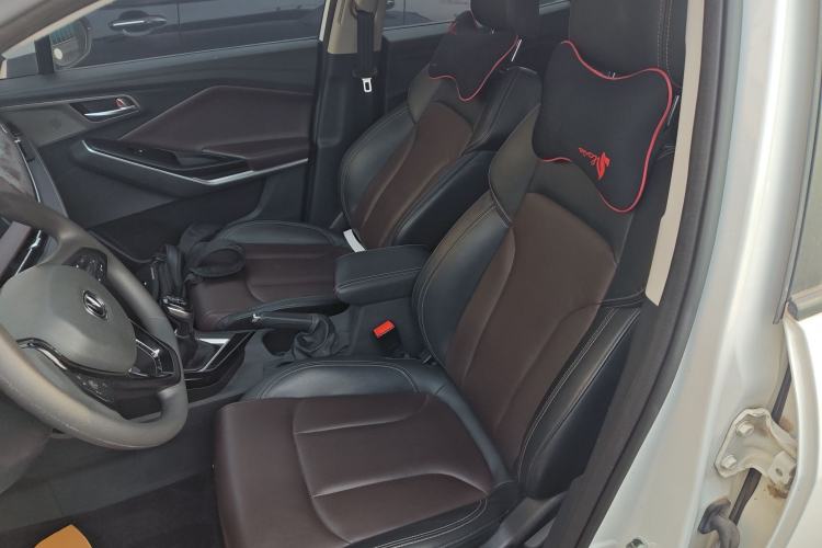 Used CHANGAN CS15 2019 1.5L Manual Entry-Level Version China VI Standard Left Front Seat