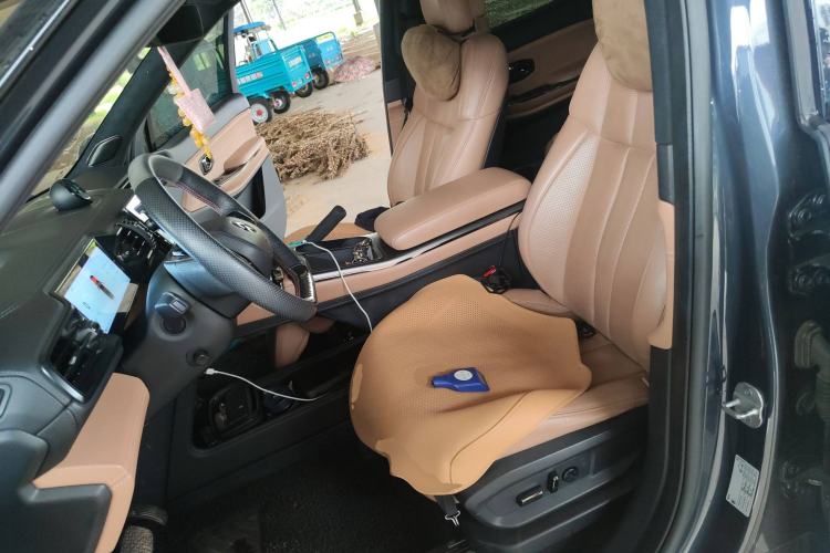 Used Nio ES8 2020 580 km Signature Edition 7-Seater Version