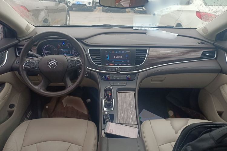 Used Buick LaCrosse 2016 Revised 20T Leading Edition Center Console