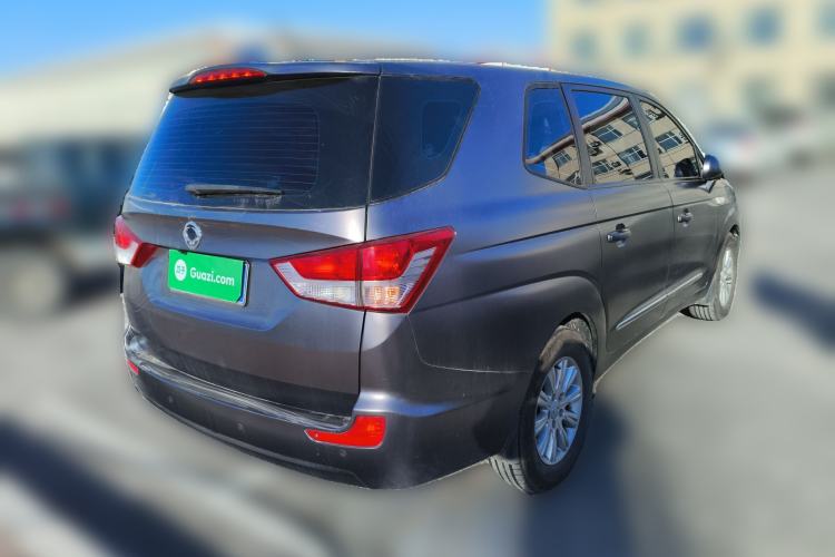 Used SsangYong Rodius 2014 2.0T Diesel Two-Wheel Drive Luxury Navigation Edition