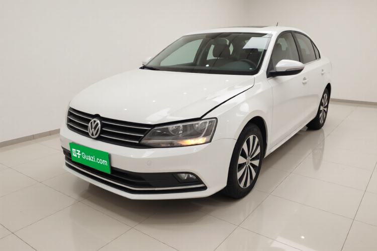 Used Volkswagen Sagitar 2018 1.6L Manual Comfort Model