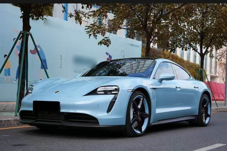Used Porsche Taycan 2022-Year Updated Taycan