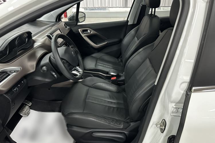 Used Peugeot 2008 2014 1.6L Automatic Navigation Edition
