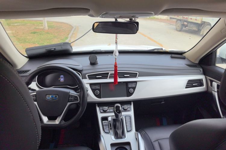 Used Geely Auto Emgrand X7 Sport 2018 1.8TD Automatic Two-Wheel Drive Smart Connect 4G Internet Edition