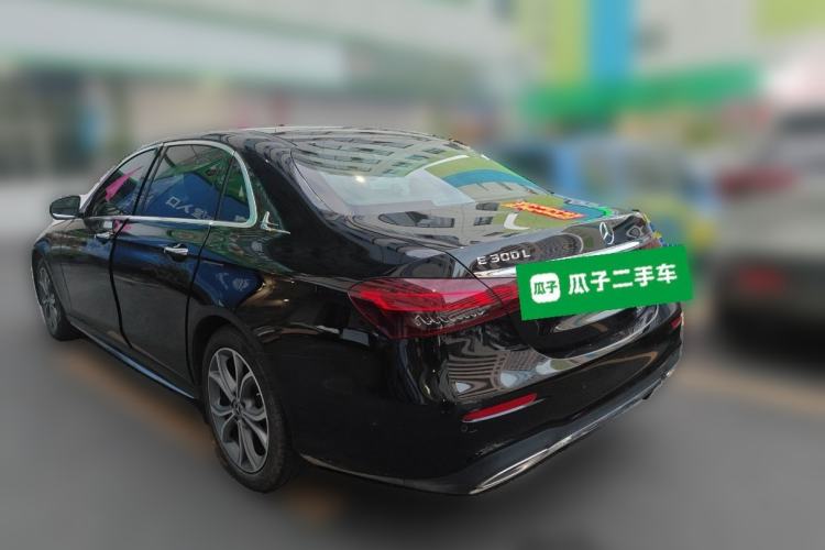 Used Mercedes-Benz E-Class 2021 Restyled E 300 L Sporty and Stylish Edition
