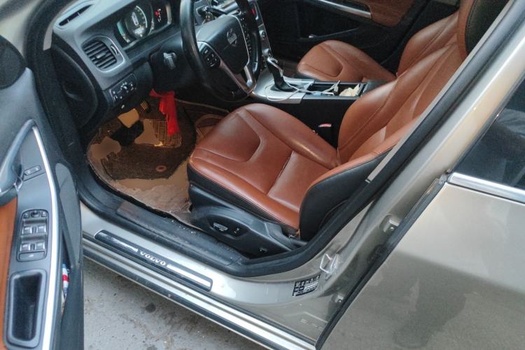 Used Volvo S60 2016 S60L T4 Zhiyuan Edition Left Front Seat