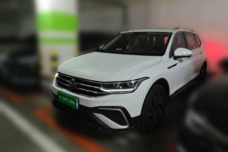 Used Volkswagen Tiguan L 2024 300TSI Automatic Two-Wheel Drive Smart Edition