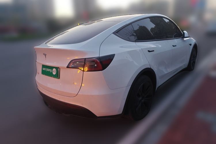 Used Tesla Model Y 2023 Rear-Wheel-Drive Version