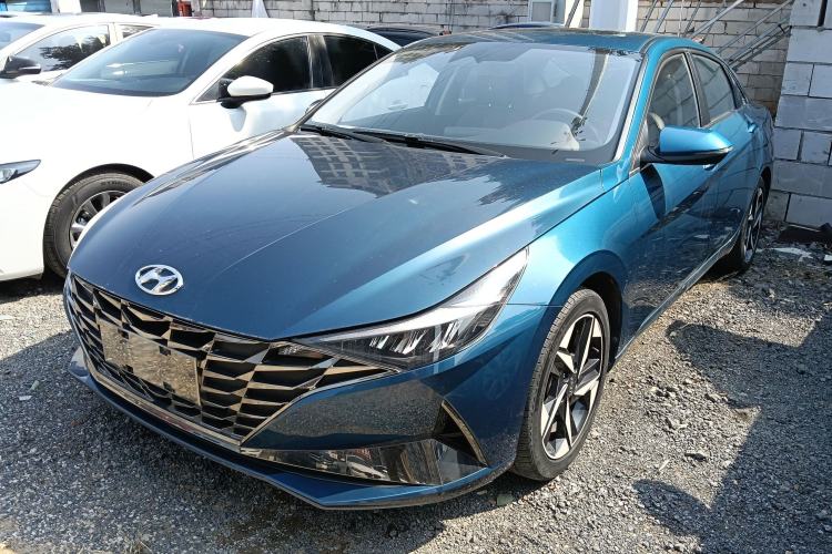 Used Hyundai Elantra 2021 1.5L CVT LUX Prestige Edition