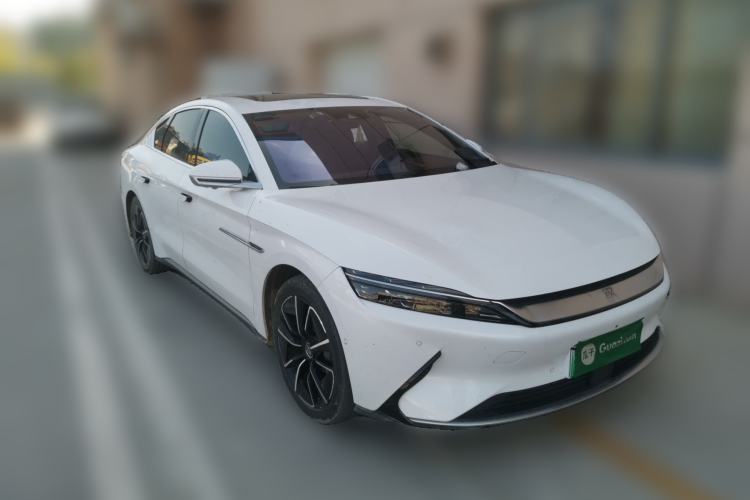 Used BYD Han 2020 EV Four-Wheel Drive High-Performance Flagship Model Front Right 45 Deg