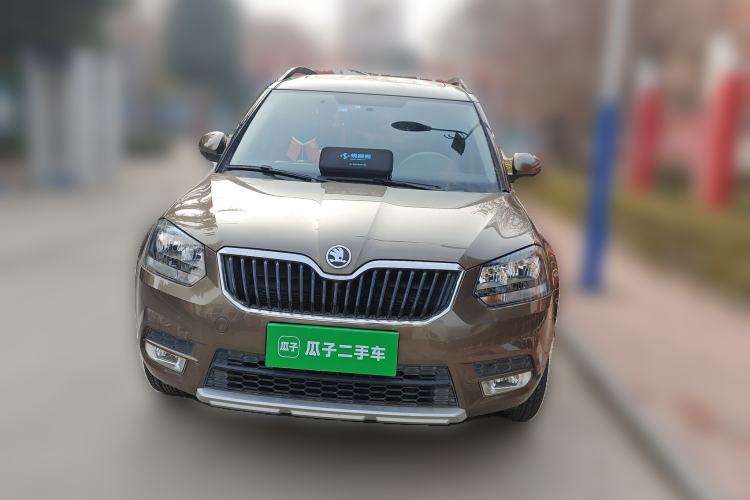 Used Skoda Yeti 2016 1.6L Manual Front-Wheel-Drive Version
