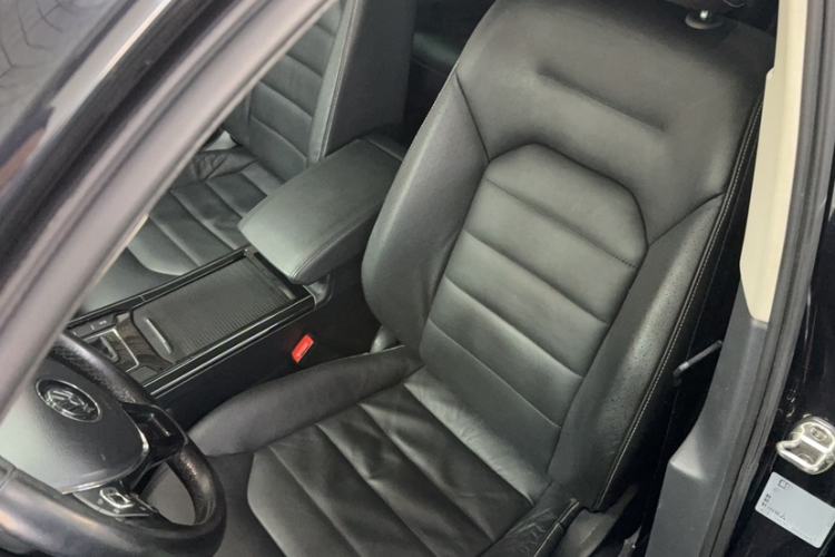 Used Volkswagen Phideon 2018 Revised Version 380TSI Two-Wheel Drive Business Edition