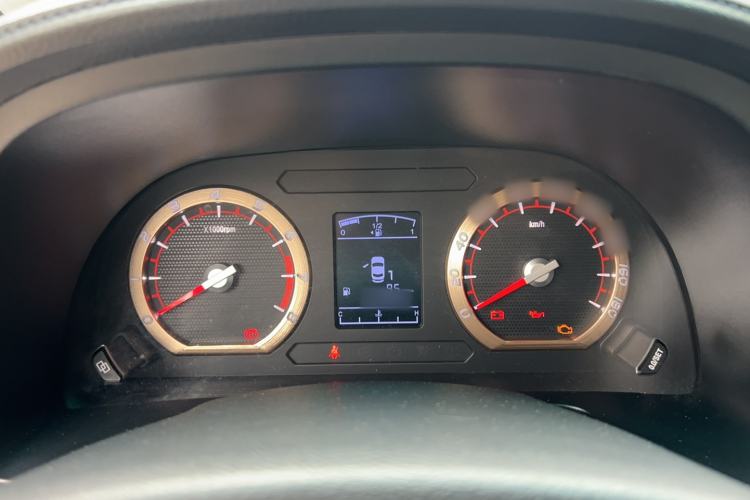 Used FORTHING Lingzhi 2017 M5 1.6L Luxury Model Instrument Cluster