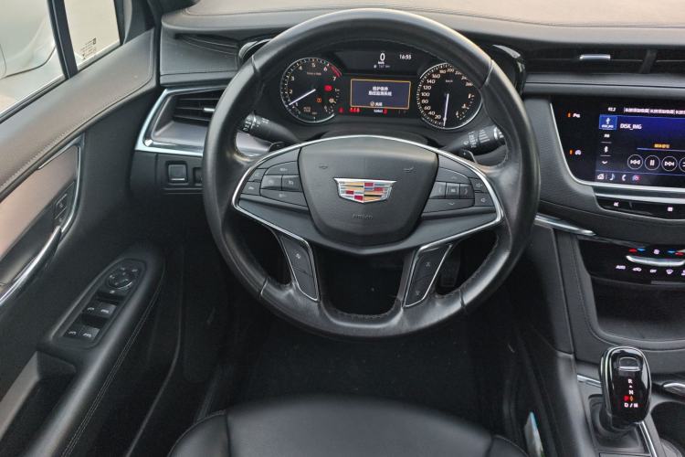 Used Cadillac XT5 2020 28T Tech Edition