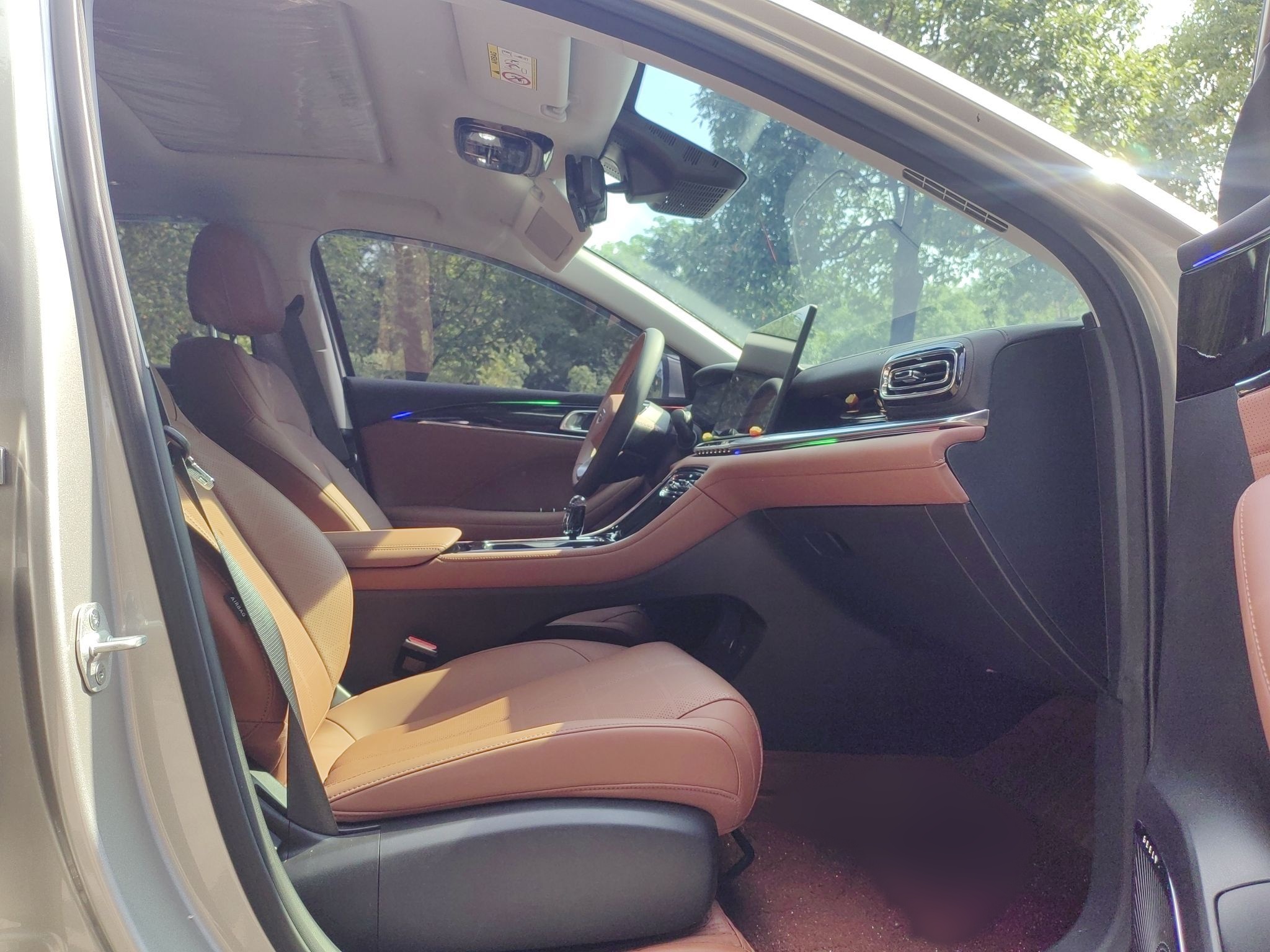 Geely Auto Emgrand 2026 Model 5th Generation 1.5T DCT Flagship Edition — снимка 20