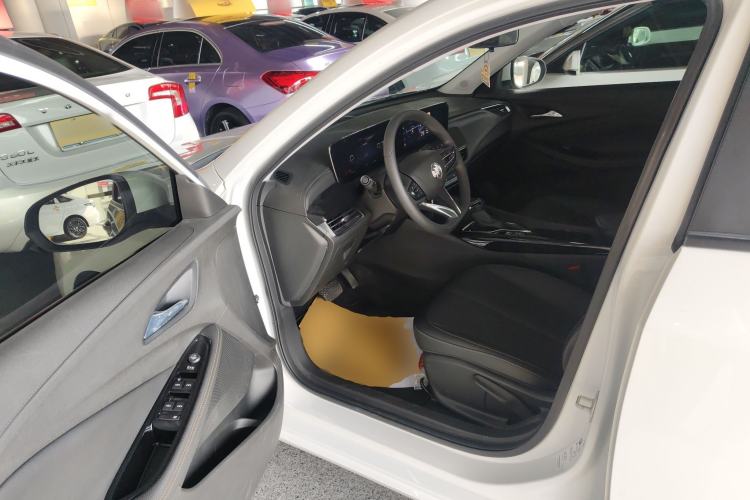 Used Buick Verano 2022 Pro 533T Enjoyment Edition Driver Seat