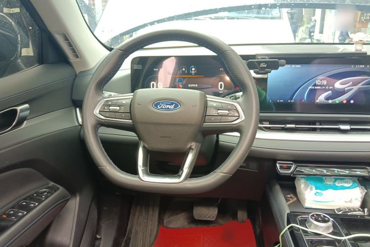 Used Ford Equator Sport 2025 EcoBoost 170 Platinum Edition Steering Wheel