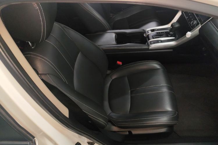 Used Honda Civic 2016 180TURBO CVT Comfort Version
