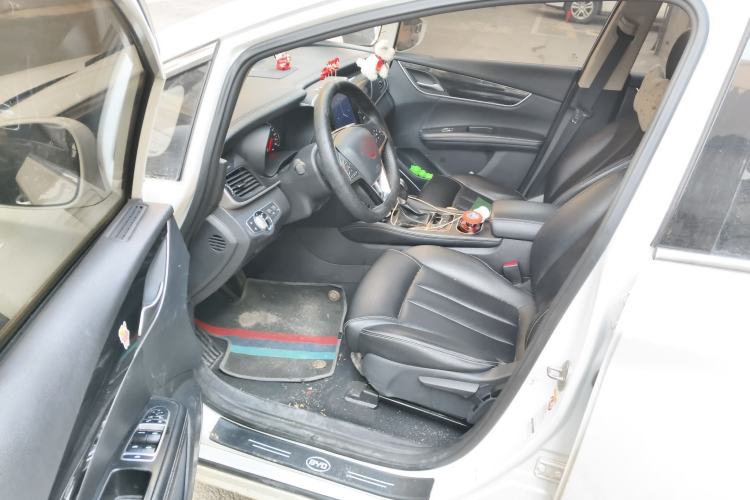 Used BYD Song MAX 2017 1.5T Automatic Smart Connect Luxury 7-Seater
