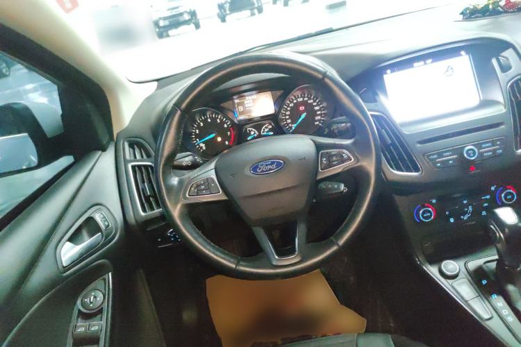Used Ford Focus 2015 Sedan EcoBoost 180 Automatic Elite Model