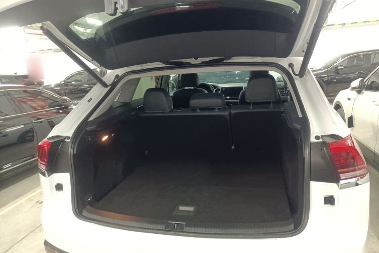 Used Volkswagen Teramont X 2021 330TSI Two-Wheel-Drive Prestige Luxury Edition