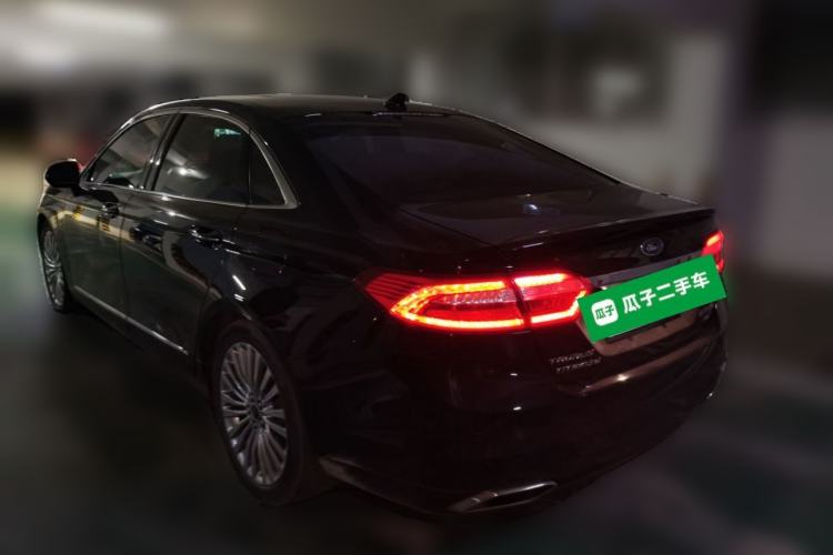 Used Ford Taurus 2018 EcoBoost 245 Premier Edition China V Standard