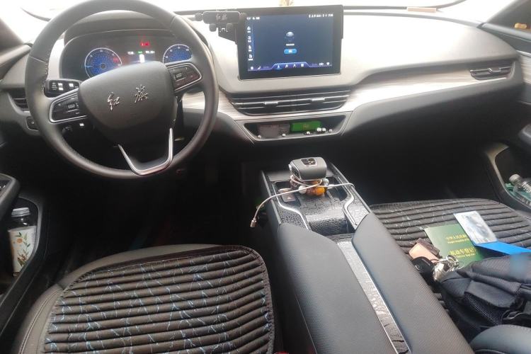 Used Hongqi E-QM5 2024 610 km PLUS