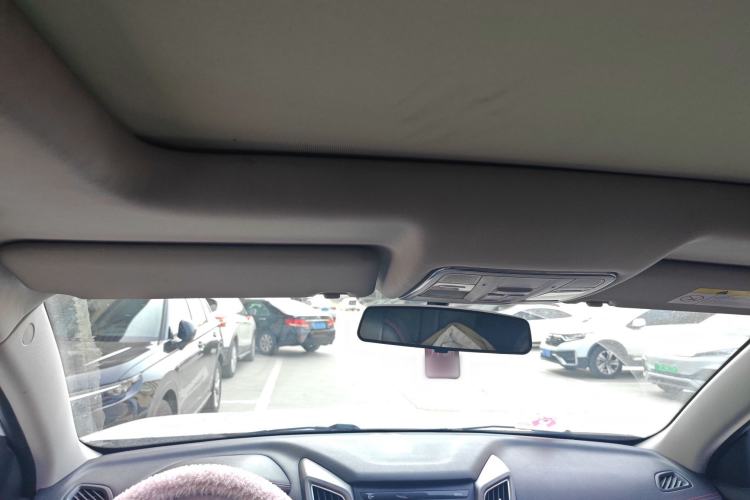 Used CHANGAN CS75 2017 Shangku Edition 1.5T Manual ZhiXiang Model
