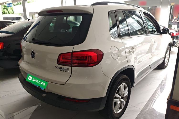 Used Volkswagen Tiguan 2016 300TSI Automatic Two-Wheel Drive Trend Edition Rear Right 45 Deg