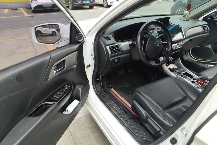 Used Honda Accord 2016 Hybrid 2.0L Sharp Edition
