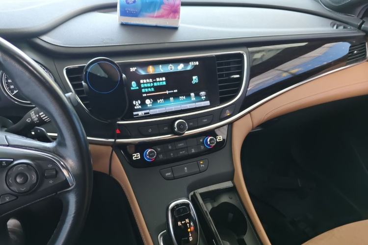 Used Buick LaCrosse 2016 28T Elite Model
