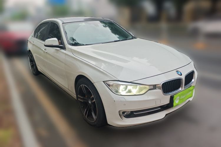 Used BMW 3 Series 2014 320Li Fashion Model Front Right 45 Deg