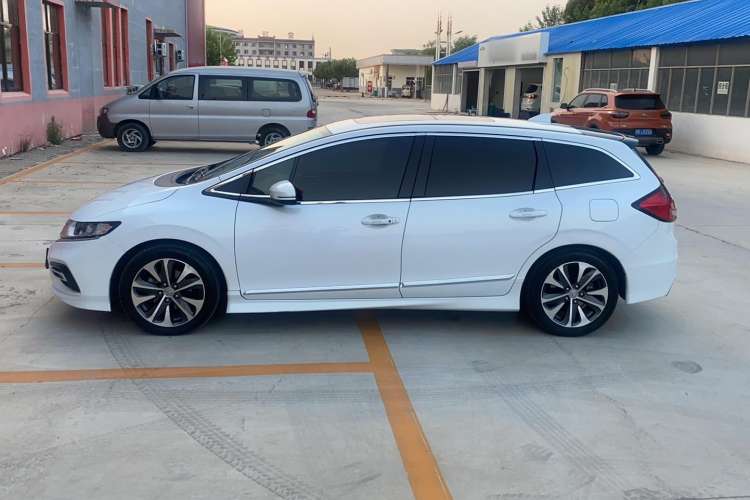 Used Honda Jade 2017 210TURBO CVT Fashion Edition 5-seater
