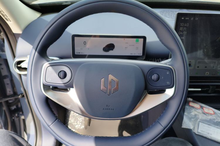 Used Leapmotor Zero Run A10 2026 Model 505 LiDAR Edition Steering Wheel