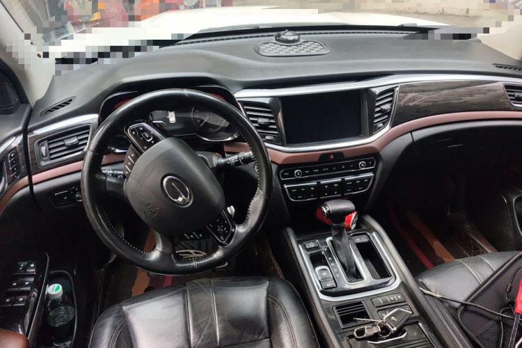 Used GAC Trumpchi GS8 2017 320T Two-Wheel Drive Luxury Smart Connectivity Version (7 Seats)