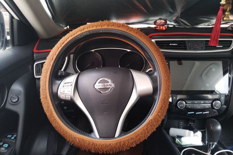 Used Nissan X-Trail 2014 2.0L CVT Comfort Edition 2WD Steering Wheel