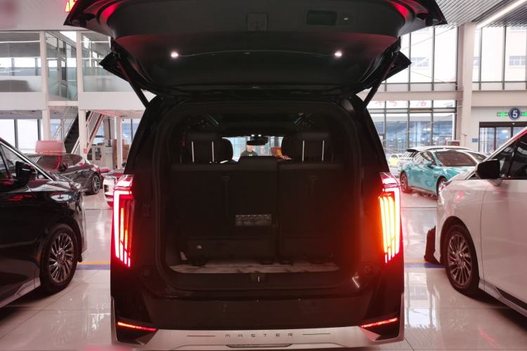 Used GAC Trumpchi M8 2023 Zongshi Series 400T Ultimate Edition
