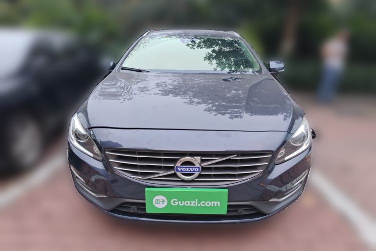 Used Volvo V60 2014 Restyled T5 Zhiya Edition Front