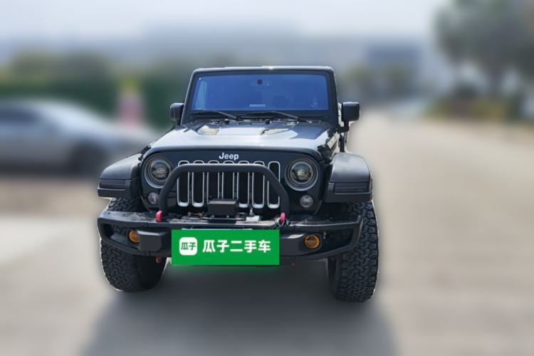 Used Jeep Wrangler 2015 3.0L Sahara Four-Door Comfort Edition